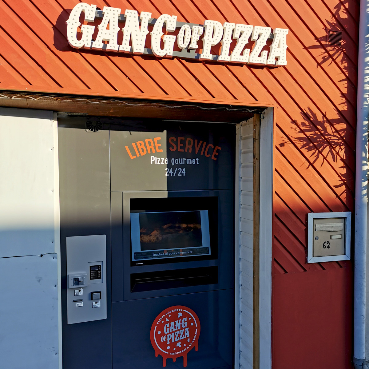 Gang of pizza GUJAN-MESTRAS distributeur 24h24 Gang of pizza GUJAN-MESTRAS distributeur 24h24