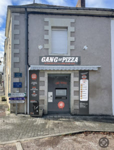 gangofpizza-debarque-a-joue-sur-erdre-pizza-24-7-distributeur-recette-gourmet