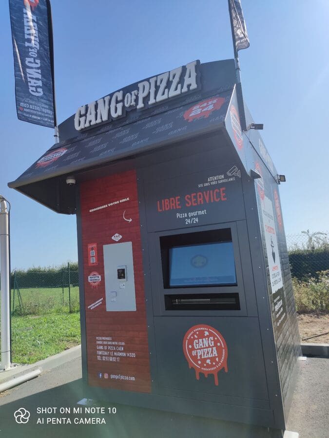 Gang of Pizza, distributeur automatique de pizzas, ouvert 24 heures sur 24 et 7 jours sur 7