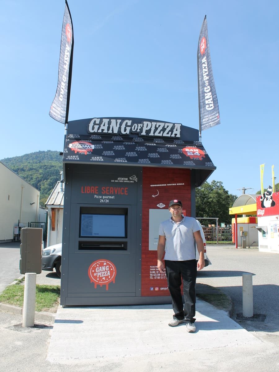 Gang of Pizza, distributeur automatique de pizzas, ouvert 24 heures sur 24 et 7 jours sur 7